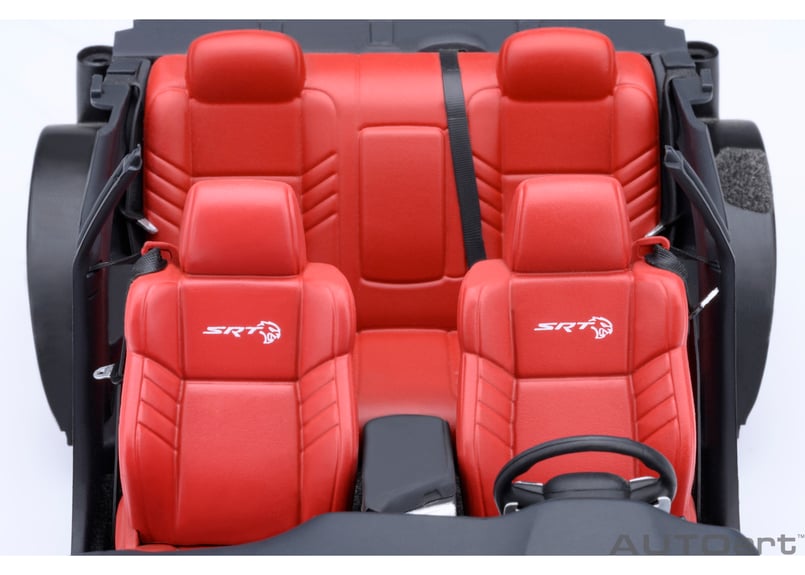 AUTOart 1/18 ダッジ チャレンジャー SRT スーパー ストック 2023