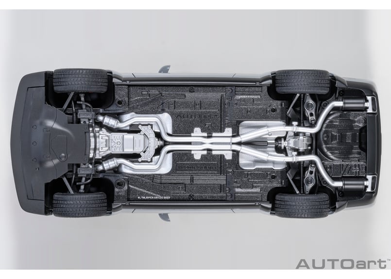 AUTOart 1/18 ダッジ チャレンジャー R/T スキャットパック AUTOart 1/18 ダッジ チャレンジャー R/T スキャットパック