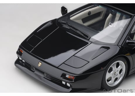 AUTOart 1/18　ランボルギーニ ディアブロ SE30 （DEEP BLACK METALLIC／メタリック・ブラック）　79159