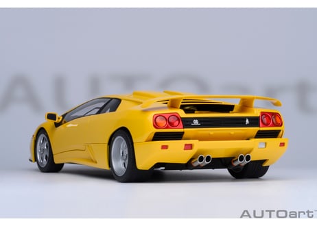 AUTOart 1/18　ランボルギーニ ディアブロ SE30 イオタ （イエロー）　79144