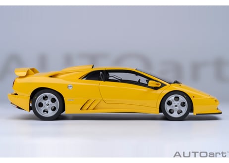 AUTOart 1/18　ランボルギーニ ディアブロ SE30 イオタ （イエロー）　79144
