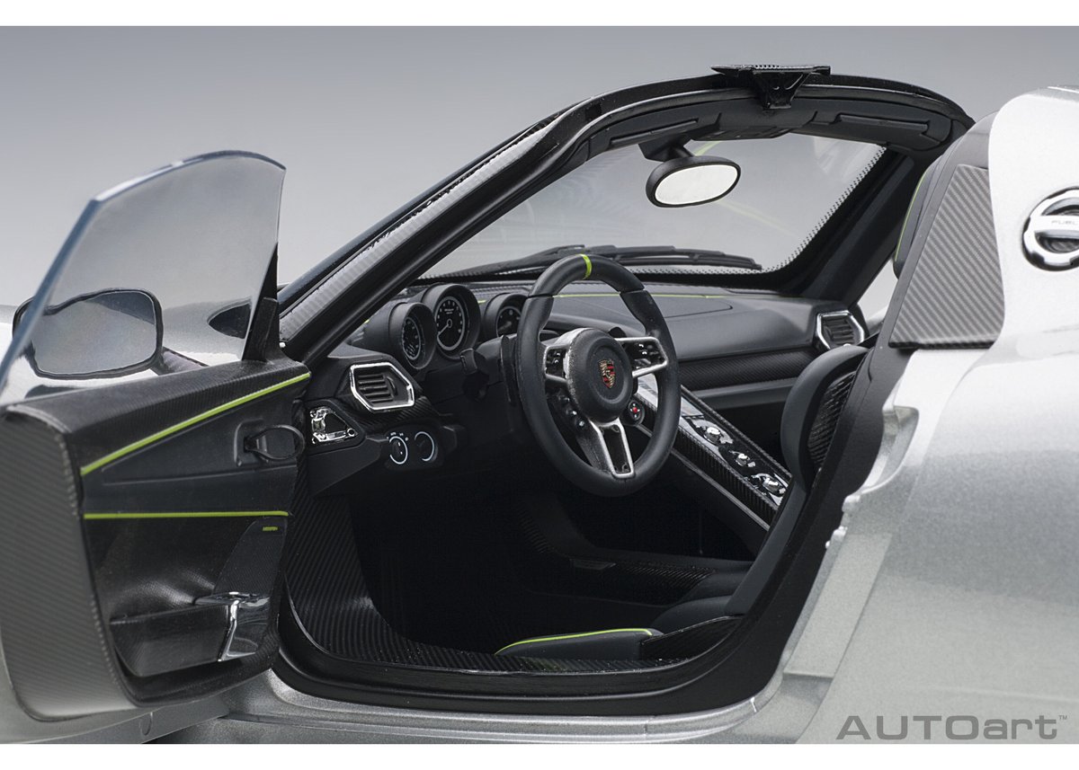 AUTOart 1/12 ポルシェ 918 スパイダー バイザッハ・パッケージ AUTOart 1/12 ポルシェ 918 スパイダー バイザッハ・パッケージ