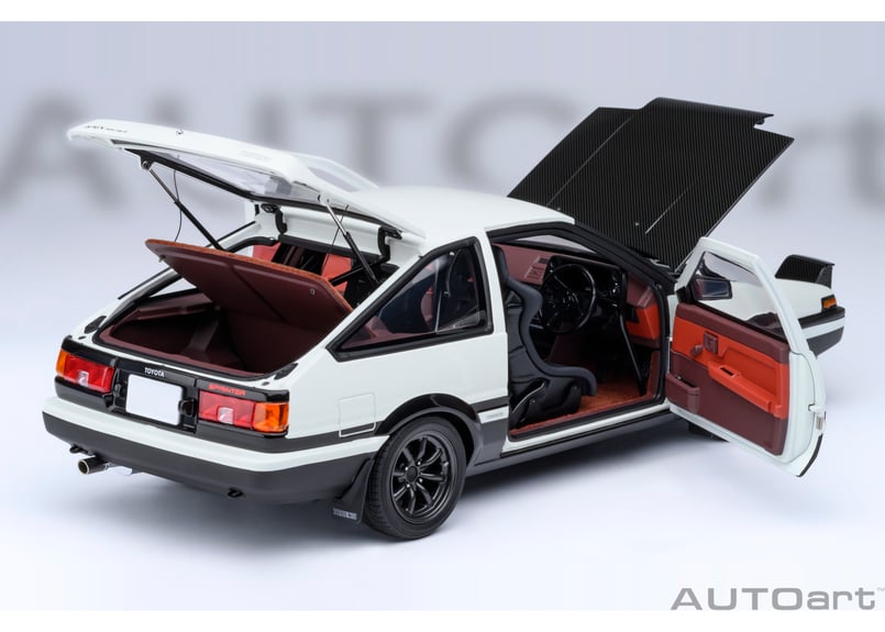AUTOart 1/18 トヨタ スプリンター トレノ (AE86) 「頭文字 D」 “プロジ