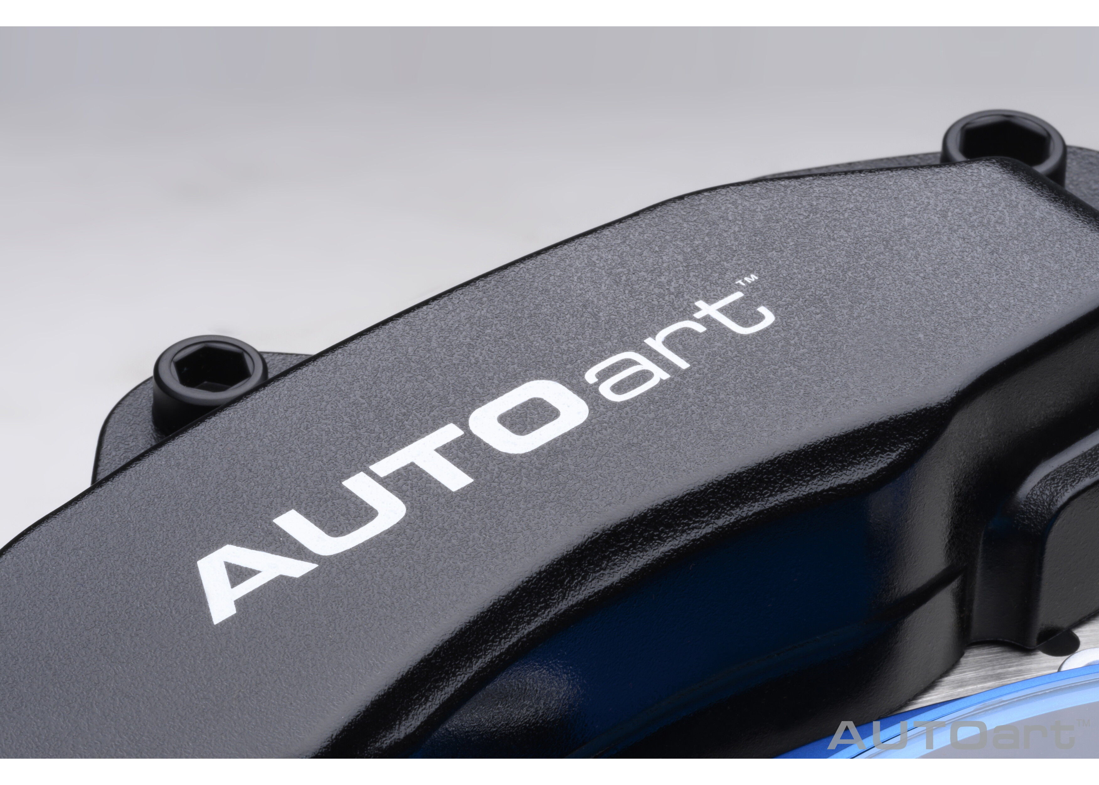 AUTOart ブレーキディスク クロック （ブラックキャリパー・ブルー