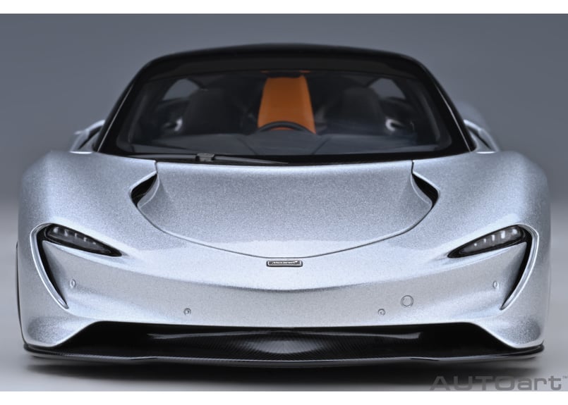 AUTOart 1/18 マクラーレン スピードテール (メタリック AUTOart 1/18 マクラーレン スピードテール (メタリック