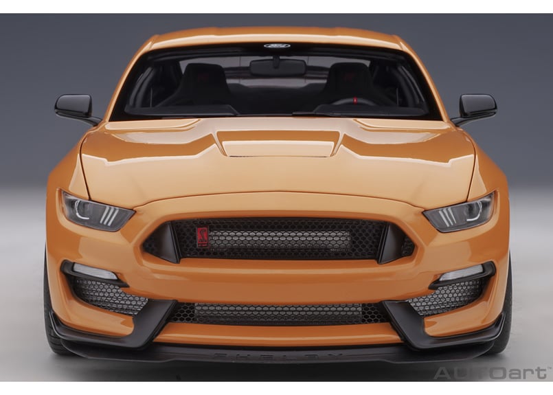 AUTOart 1/18 フォード シェルビー GT350R （メタリック