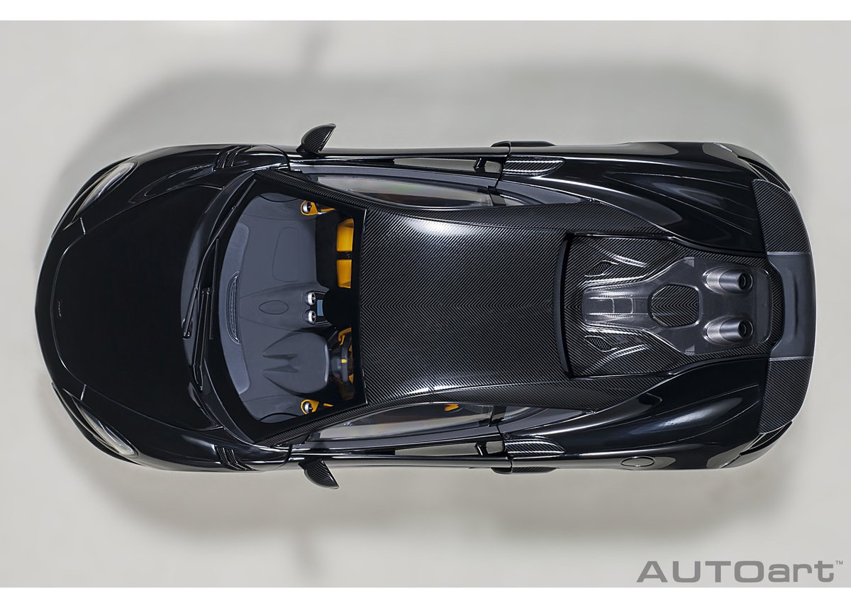 AUTOart 1/18 マクラーレン 600LT (ブラック/カーボン・ルーフ AUTOart 1/18 マクラーレン 600LT (ブラック/カーボン・ルーフ