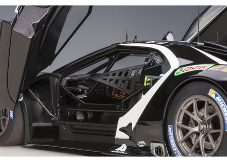 AUTOart 1/18　フォード GT 2019 #66 （ル・マン24時間レース LMGTE Proクラス）（ブラック／ホワイト）　81910