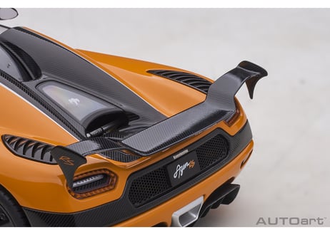 AUTOart 1/18　ケーニグセグ アゲーラ RS （オレンジ／カーボンブラック）　79023