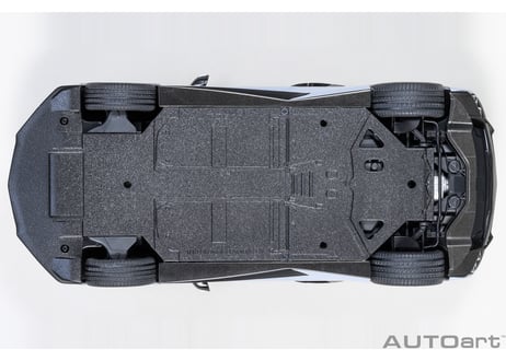 AUTOart 1/18　シボレー コルベット （C8） スティングレイ Z51 （グレー・メタリック）　71284