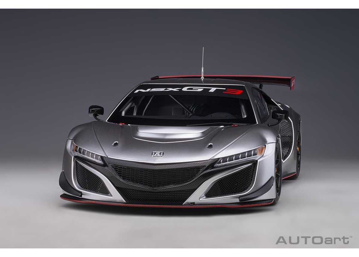 AUTOart 1/18 ホンダ NSX GT3 2018 (ハイパー・シルバー AUTOart 1/18 ホンダ NSX GT3 2018 (ハイパー・シルバー