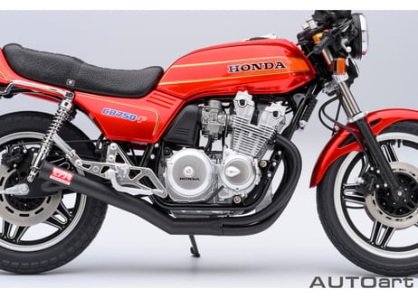 AUTOart 1/12　ホンダ CB750F 「バリバリ伝説」 （「巨摩 郡」 ヘルメット付属）12561