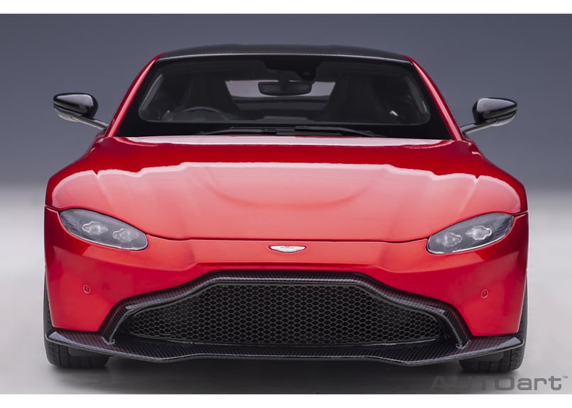 AUTOart 1/18 アストンマーチン ヴァンテージ 2019 （ハイパー・レッド