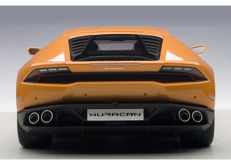 AUTOart 1/12 ランボルギーニ ウラカン LP610-4 (メタリック AUTOart 1/12 ランボルギーニ ウラカン LP610-4 (メタリック