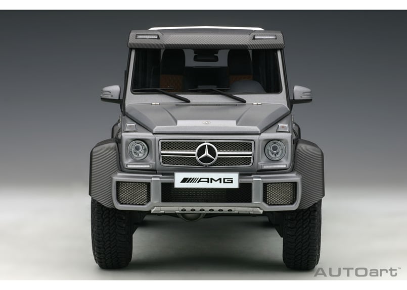 AUTOart 1/18 メルセデス・ベンツ G63 AMG 6X6 (マット AUTOart 1/18 メルセデス・ベンツ G63 AMG 6X6 (マット