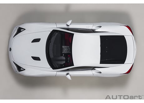 AUTOart 1/18　レクサス LFA （ホワイテスト・ホワイト）　78850