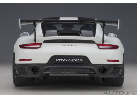 AUTOart 1/18　ポルシェ 911 （991.2） GT2 RS ヴァイザッハ・パッケージ （ホワイト／カーボンブラック）　78171