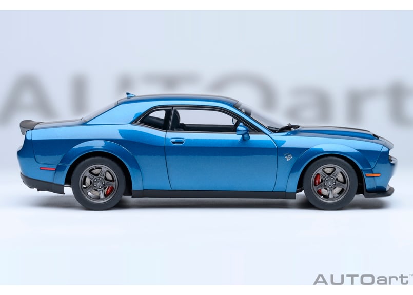 AUTOart 1/18 ダッジ チャレンジャー SRT スーパー ストック 2023