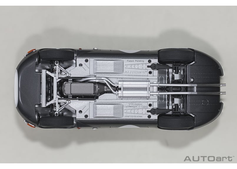 AUTOart 1/18 ジャガー ライトウェイト Eタイプ (ダーク AUTOart 1/18 ジャガー ライトウェイト Eタイプ (ダーク