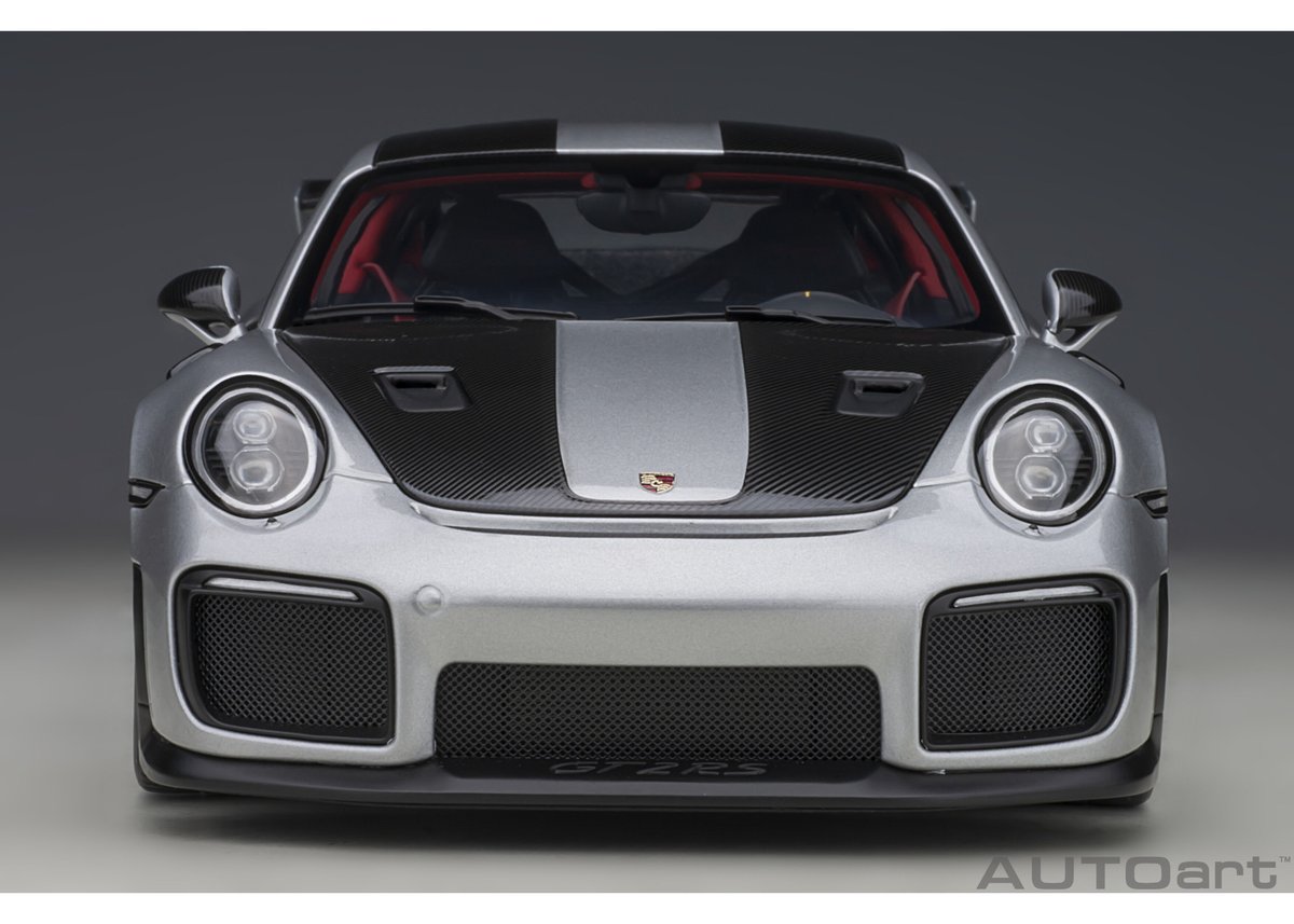 AUTOart 1/18 ポルシェ 911 (991.2) GT2 RS ヴァイザッハ AUTOart 1/18 ポルシェ 911 (991.2) GT2 RS ヴァイザッハ