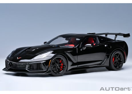 AUTOart 1/18　シボレー コルベット （C7） ZR1 （ブラック）　71276