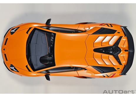 AUTOart 1/18　 ランボルギーニ アヴェンタドール SVJ （パール・オレンジ）　79218