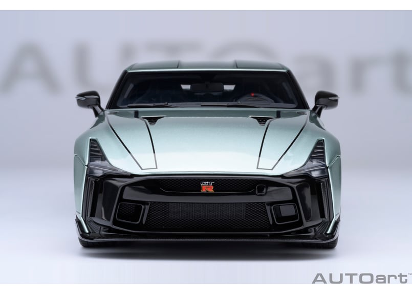 1/18 日産　Nissan GT-R50　カスタム AUTOart 1/18 NISSAN GT-R50 by ITALDESIGN （ブラック／
