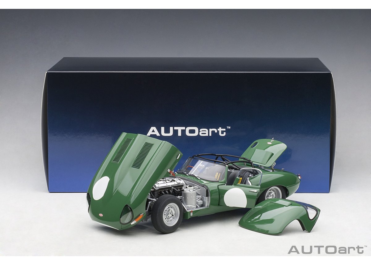 AUTOart 1/18 ジャガー ライトウェイト Eタイプ (グリーン AUTOart 1/18 ジャガー ライトウェイト Eタイプ (グリーン