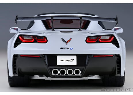 AUTOart 1/18　シボレー コルベット （C7） ZR1 （グレー・メタリック）　71277