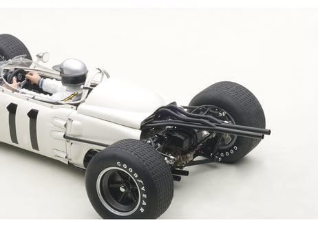 AUTOart 1/18　ホンダ RA272 F1 1965 #11 メキシコGP 優勝 (リッチー・ギンサードライバー付)　世界2,000台限定　86599