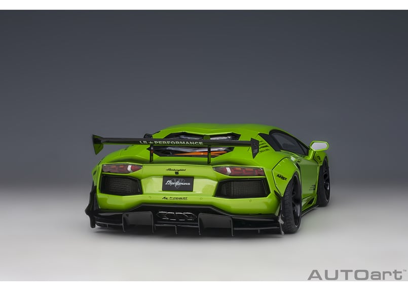 AUTOart 1/18 リバティーウォーク LB-WORKS ランボルギーニ