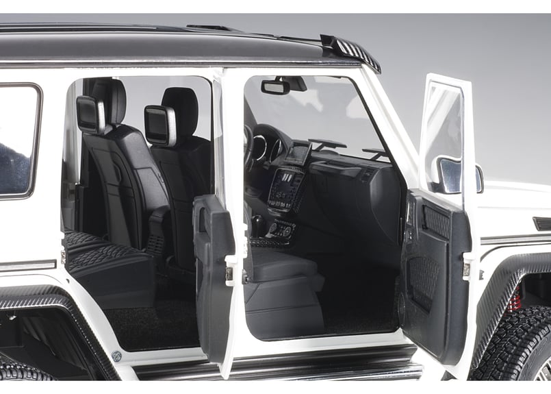 AUTOart 1/18 メルセデス・ベンツ G500 4X4 （ホワイト） 76316 |