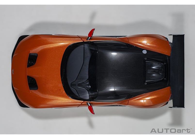 AUTOart 1/18 アストンマーチン ヴァルカン (メタリック AUTOart 1/18 アストンマーチン ヴァルカン (メタリック