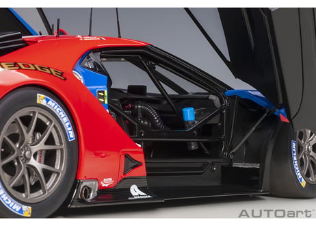 AUTOart 1/18　フォード GT 2019 #68 （ル・マン24時間レース LMGTE Proクラス）（ブルー／ホワイト／レッド）　81912