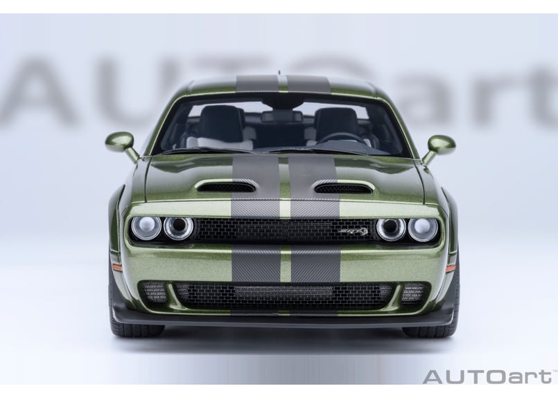 AUTOart 1/18 ダッジ チャレンジャー SRT ジェイルブレイク 2022