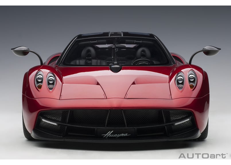 AUTOart 1/12 パガーニ ウアイラ (メタリック・レッド) 12234 AUTOart 1/12 パガーニ ウアイラ (メタリック・レッド) 12234