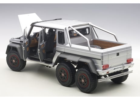 AUTOart 1/18　メルセデス ベンツ G63 AMG 6x6 （シルバー）　76301