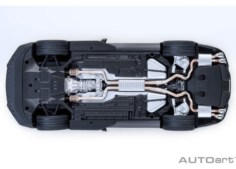 AUTOart 1/18　フォード マスタング シェルビー GT500 （シルバー／ブラック・ストライプ）　73096
