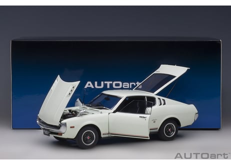 AUTOart 1/18　トヨタ セリカ リフトバック 2000GT （RA25） 1973 （ホワイト）　78766