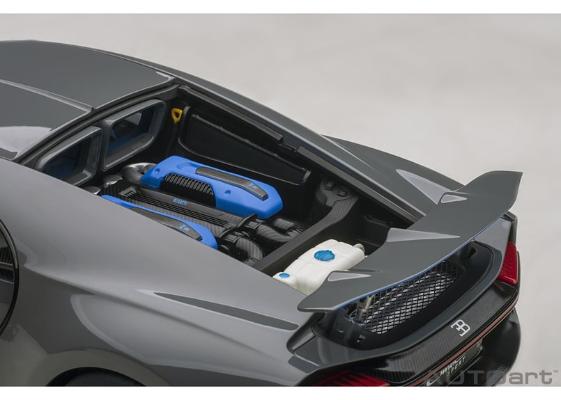 AUTOart 1/18 ブガッティ シロン スポーツ 2019 (グレー) 70998 |