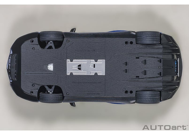 AUTOart 1/18 ランボルギーニ アヴェンタドール SVJ AUTOart 1/18 ランボルギーニ アヴェンタドール SVJ