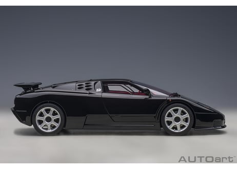 AUTOart 1/18　ブガッティ EB110 SS （ブラック）　70919