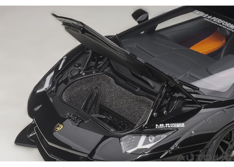 AUTOart 1/18 リバティーウォーク LB-WORKS ランボルギーニ AUTOart 1/18 リバティーウォーク LB-WORKS ランボルギーニ