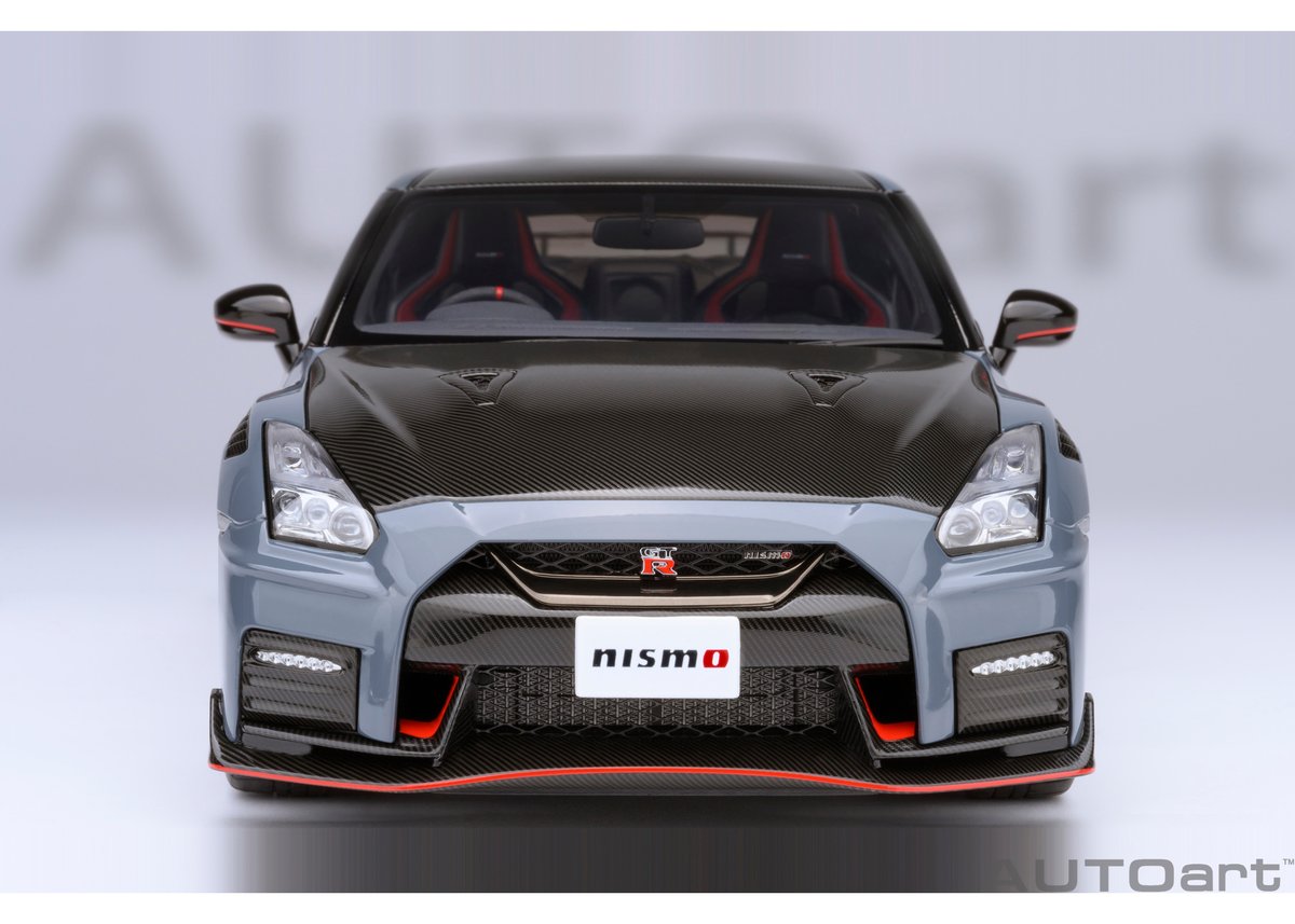 AUTOart 1/18 日産 GT-R (R35) ニスモ スペシャルエディション AUTOart 1/18 日産 GT-R (R35) ニスモ スペシャルエディション