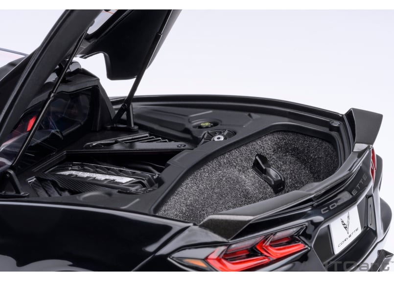 AUTOart 1/18 シボレー コルベット (C8) スティングレイ Z51 AUTOart 1/18 シボレー コルベット (C8) スティングレイ Z51