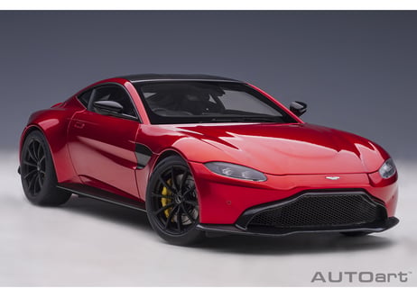 AUTOart 1/18　アストンマーチン ヴァンテージ 2019 （ハイパー・レッド／カーボンブラック・ルーフ）　70277