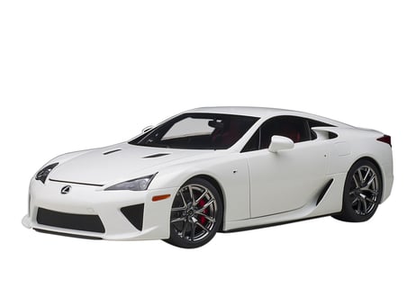 AUTOart 1/18　レクサス LFA （ホワイテスト・ホワイト）　78850