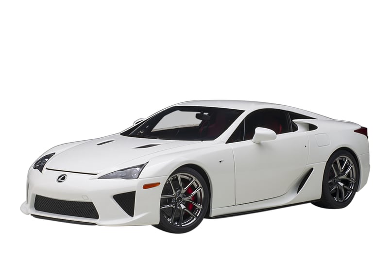 レクサス LFA ホワイテストホワイト （1/18 オートアート78850）-