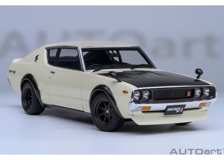 ”オンラインストア限定モデル”　AUTOart 1/18　日産 スカイライン 2000GT-R （KPGC110）チューンド・バージョン（ホワイト／カーボン・ボンネット）　77478