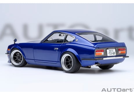 AUTOart 1/18　日産 フェアレディZ （S30） 「湾岸ミッドナイト」 悪魔のZ （第1巻仕様）　77453